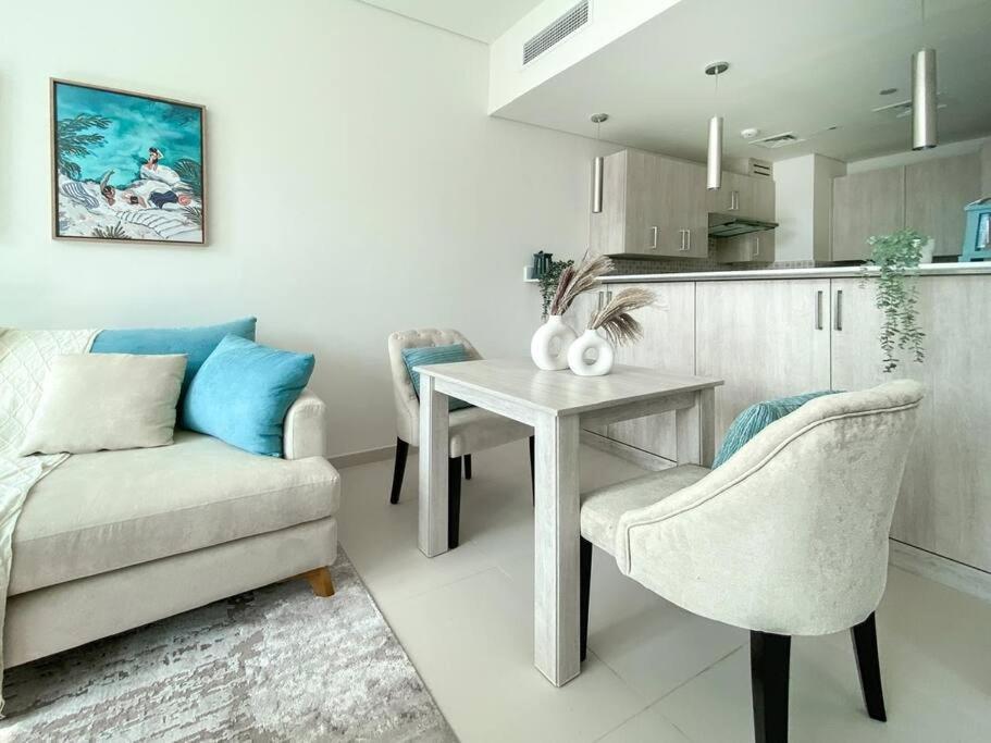 1 Bedroom 65M2, Infinity Pool, West Beach, Noise Insulation Dubai Exterior foto